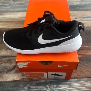 Brand New youth Nike golf shoes- size 2Y